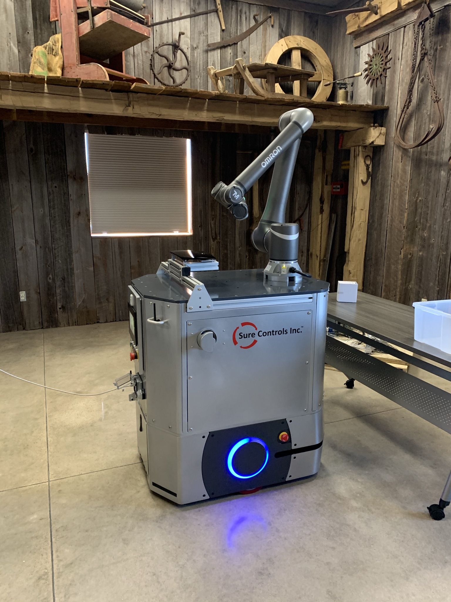 Mobile Autonomous Cobot