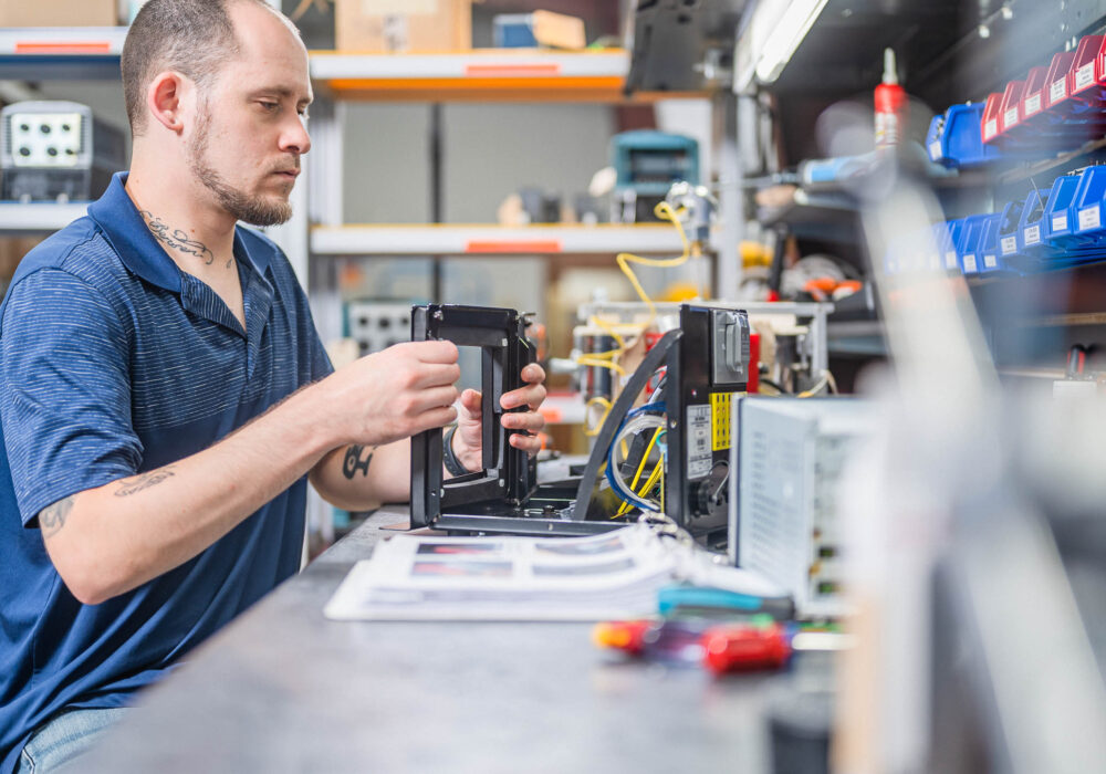 team-at-work-sure-controls-june-2022-019-webbig team-at-work-sure-controls-june-2022-019-webbig